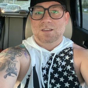 Meet your Posher, Jason